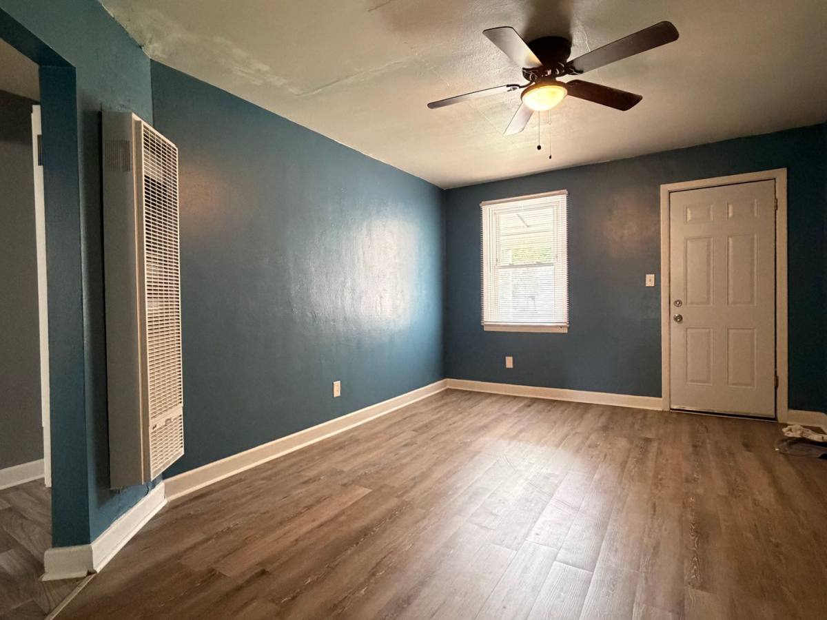 9451 Hickory St, Norfolk, VA 23503 - Apartment for Rent - Image 1