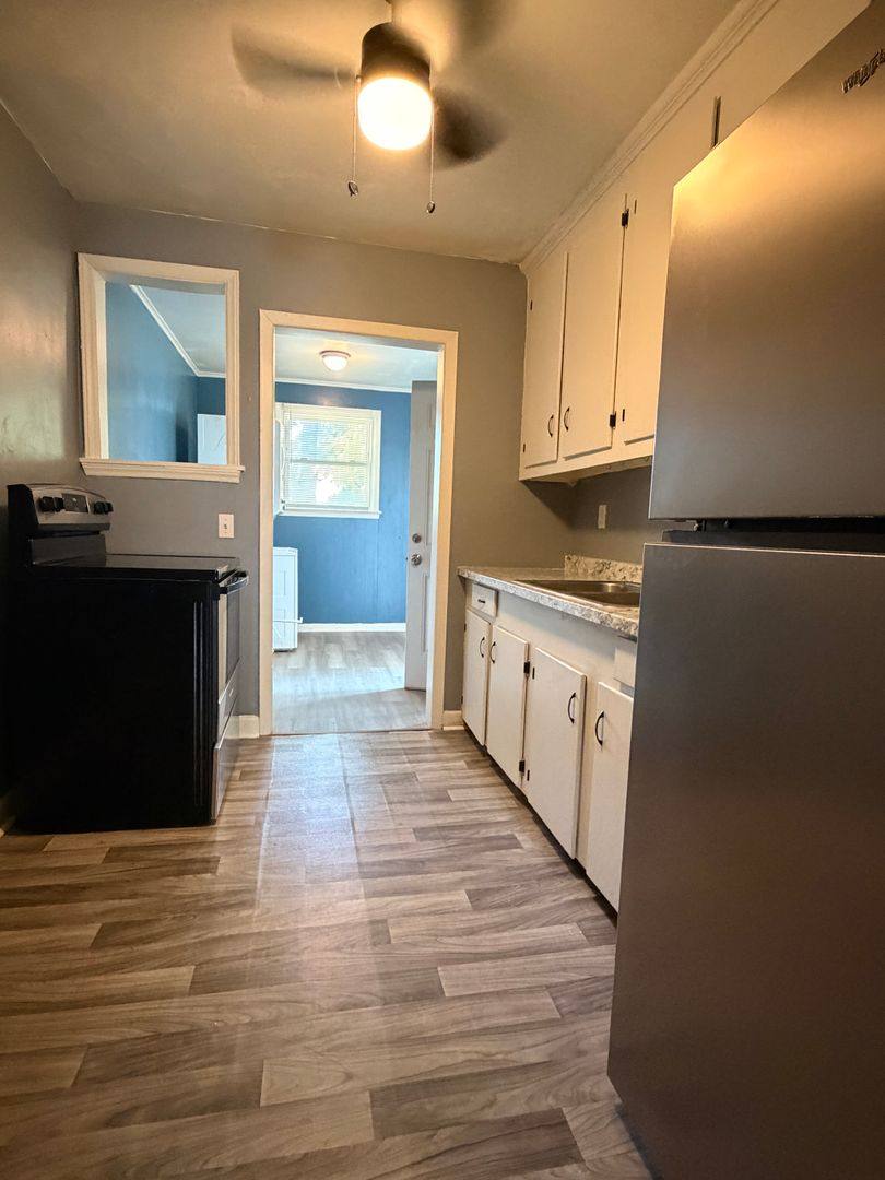 9451 Hickory St, Norfolk, VA 23503 - Apartment for Rent - Image 3