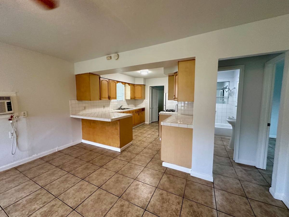 2464 Lathrop Rd, Lathrop, CA 95330 - House for Rent - Image 5