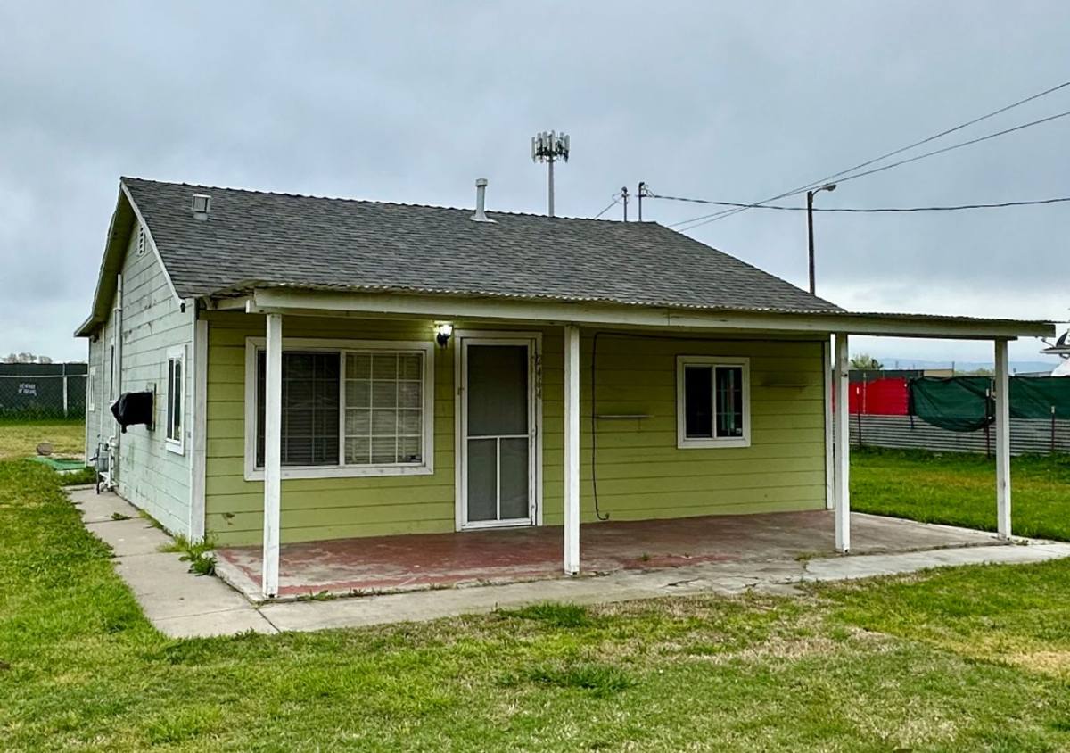 2464 Lathrop Rd, Lathrop, CA 95330 - House for Rent - Image 1