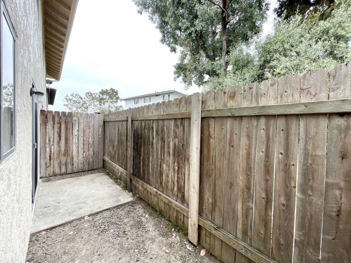 2167 Via Esmarca #2, Oceanside, CA 92054 - Townhouse for Rent - Image 5