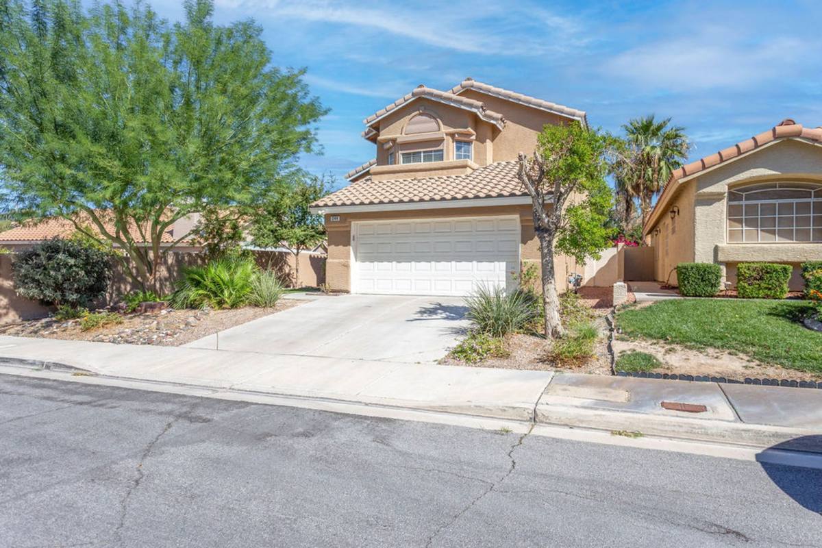 House for rent at 244 Camelback Ridge Ave, Henderson, NV 89012