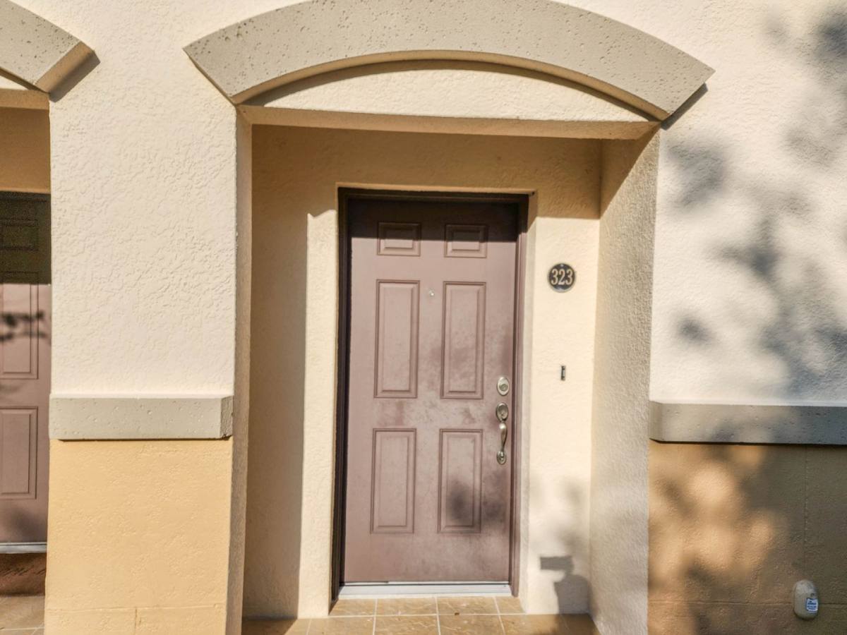 5 Riverview Bend #323, Palm Coast, FL 32137 - Condo for Rent - Image 1