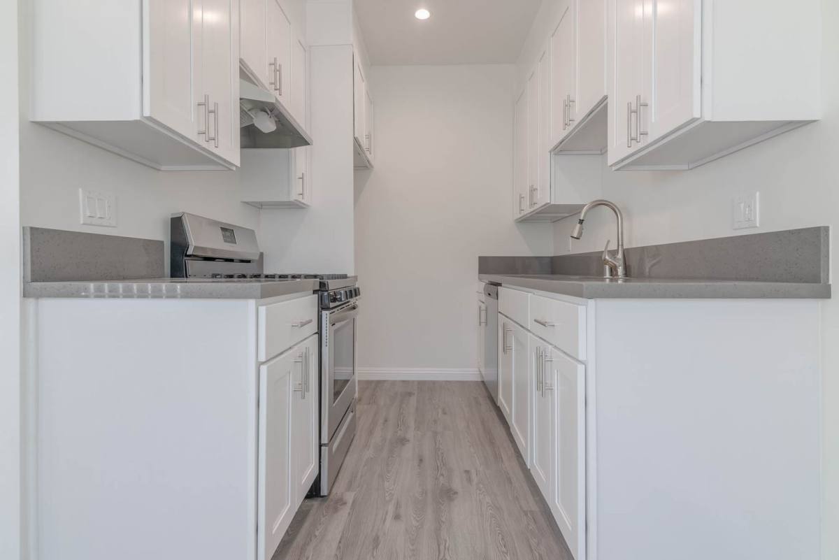 400 N Ogden Dr, Los Angeles, CA 90036 - Apartment for Rent - Image 6