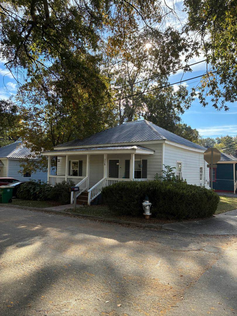 Townhouse for rent at 328 Atlanta Ave, Athens, GA 30601