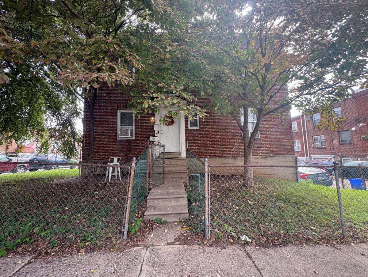 Apartment for rent at 1500 Lardner St, Philadelphia, PA 19149