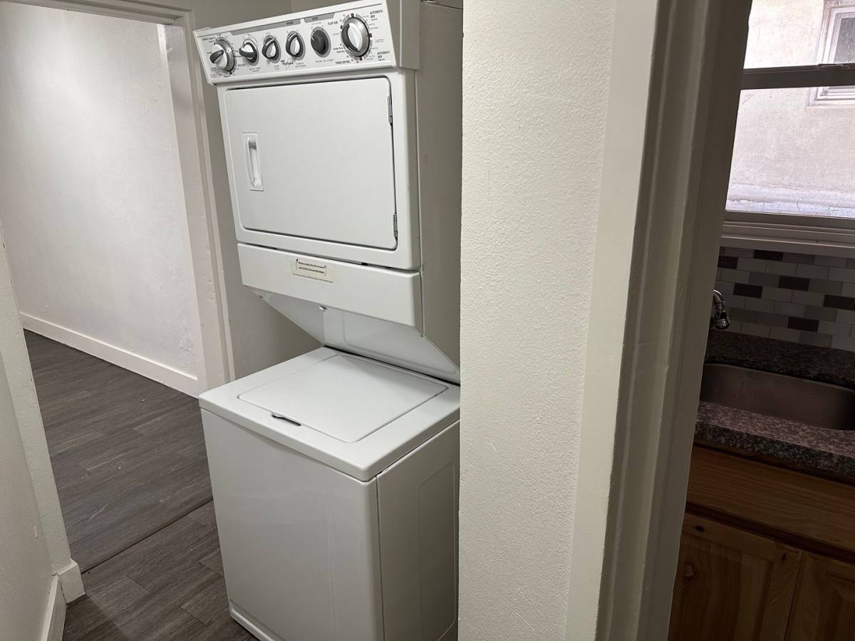 340 S University St, Salt Lake City, UT 84102 - Apartment for Rent - Image 3
