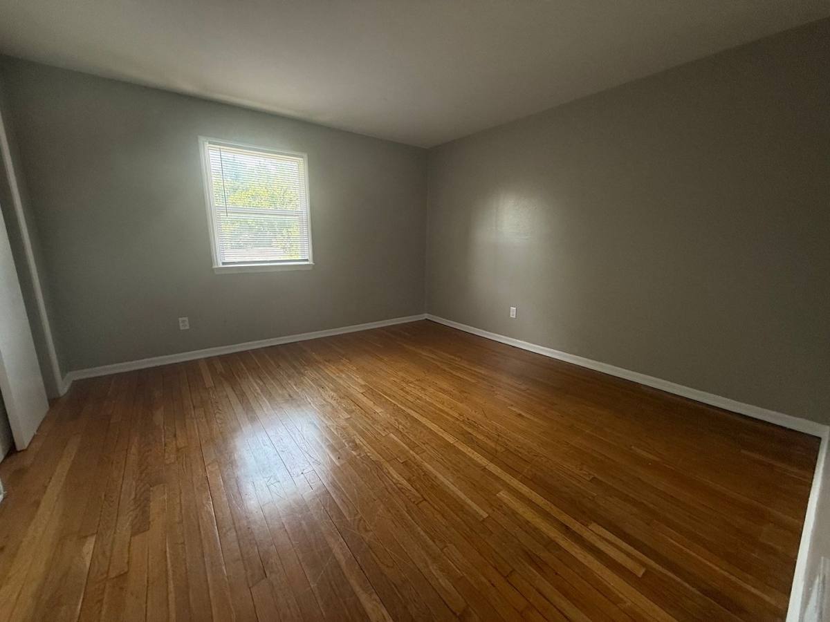 5247 Boy Scout Rd #4, Indianapolis, IN 46226 - Townhouse for Rent - Image 5