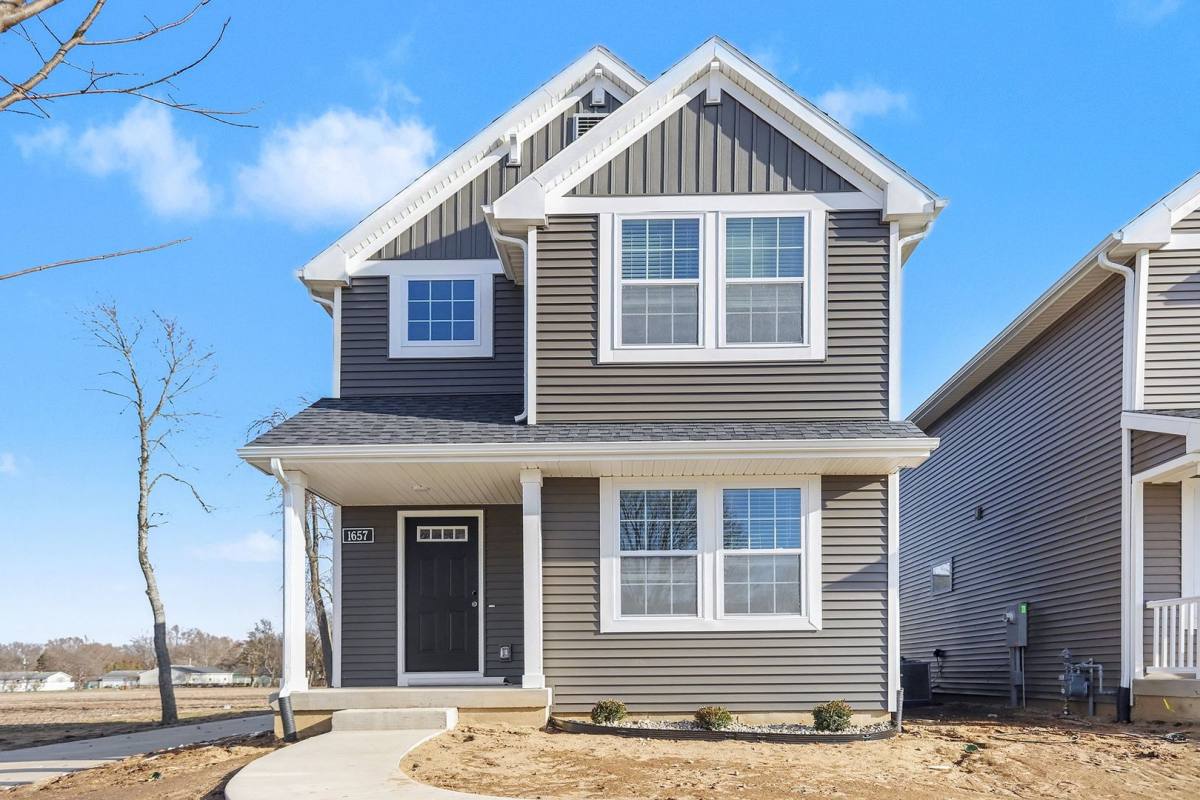 House for rent at 1851 Kingfisher Circle, Portage, MI 49024