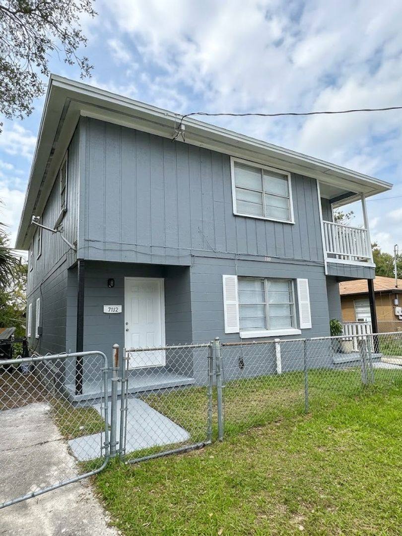 712 Eaverson St, Jacksonville, FL 32204 - Apartment for Rent - Image 2