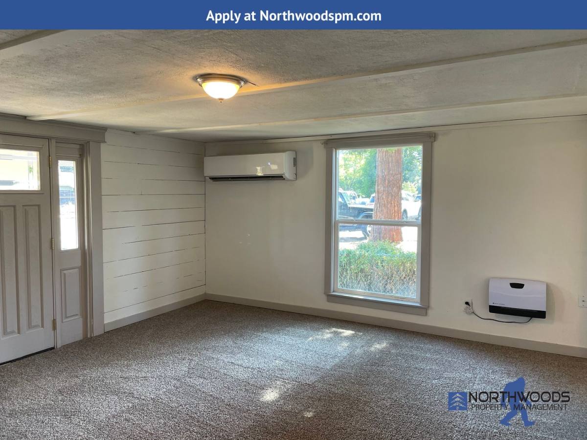 129 Loto St #3, Eagle Point, OR 97524 - House for Rent - Image 5