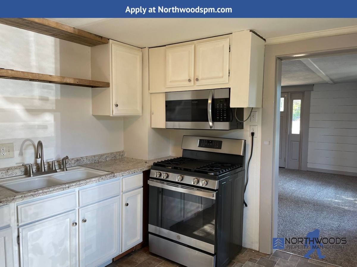129 Loto St #3, Eagle Point, OR 97524 - House for Rent - Image 7