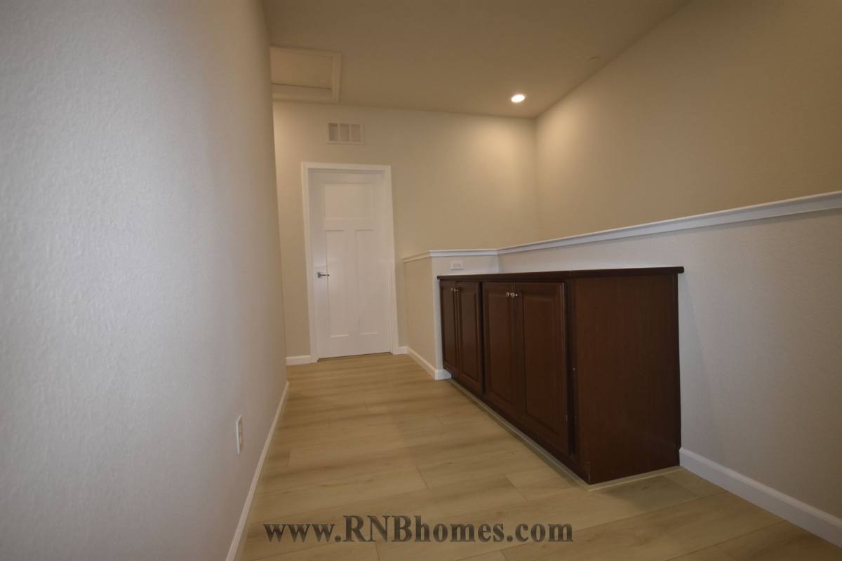 1049 Dennington Place, Roseville, CA 95747 - House for Rent - Image 5