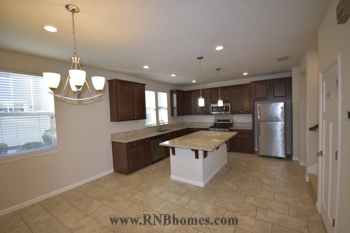 Tile View Website 1049 Dennington Place in Roseville, CA | 3 Beds 2.5 Baths 1,963 sqft ...