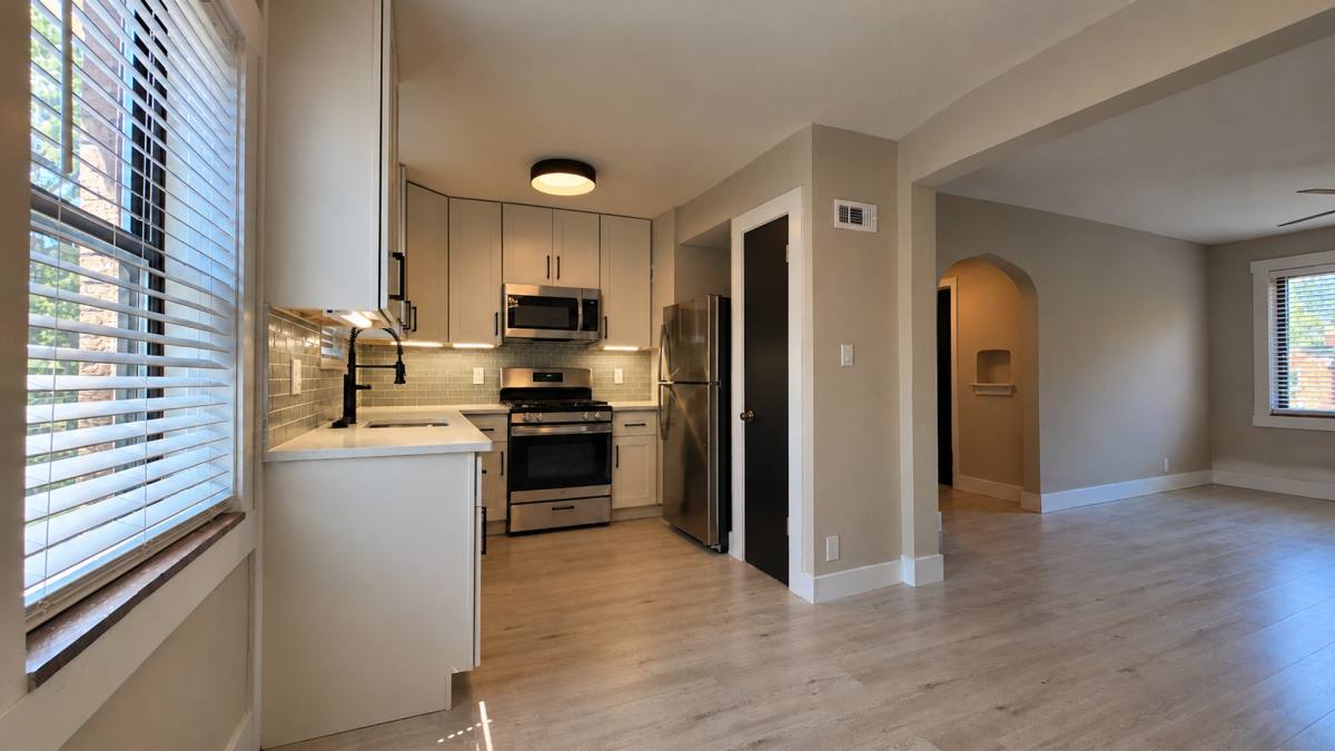 Apartment for rent at 5878 Nottingham, St. Louis, MO 63109