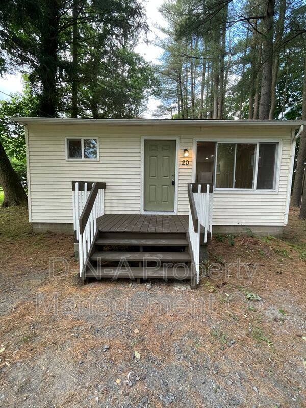 272 Acres Rd, East Stroudsburg, PA 18301 - House for Rent