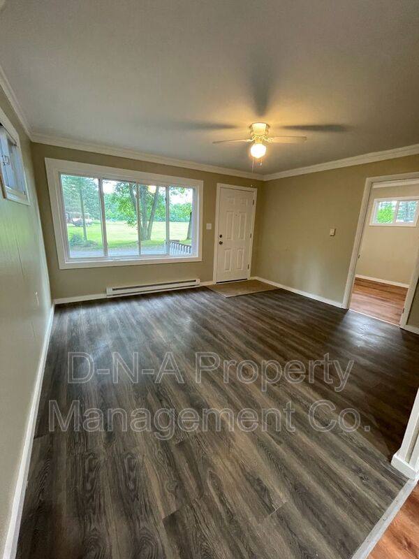 272 Acres Rd, East Stroudsburg, PA 18301 - House for Rent - Image 4