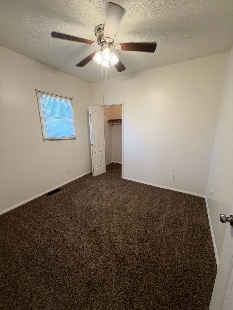 917 Myrtle St, Kingsport, TN 37660 - House for Rent - Image 9