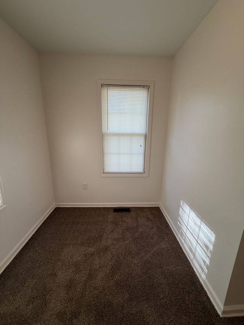 917 Myrtle St, Kingsport, TN 37660 - House for Rent - Image 8