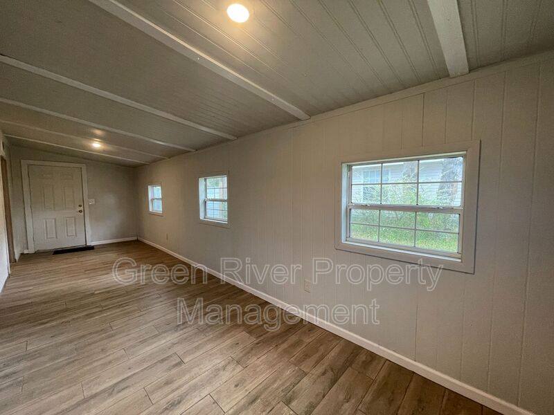6328 Delacy Rd, Jacksonville, FL 32244 - House for Rent - Image 3