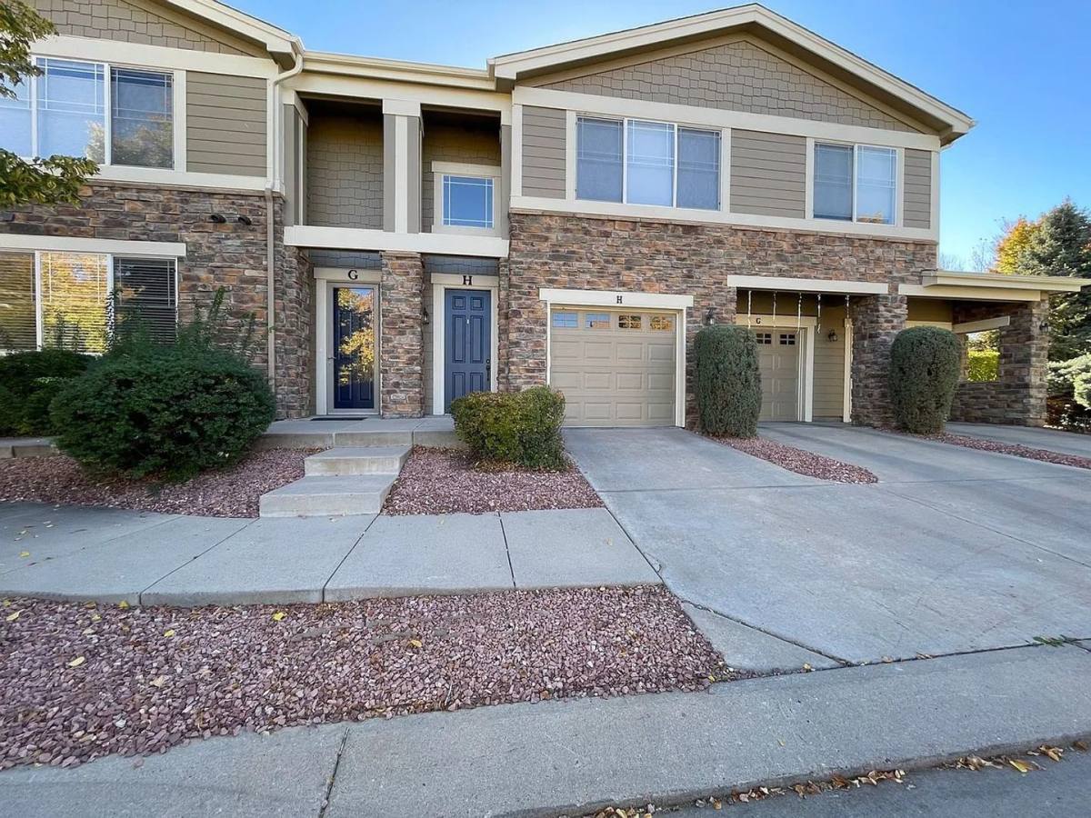 14167 Sun Blaze Loop #H, Broomfield, CO 80023 - Townhouse for Rent - Image 2