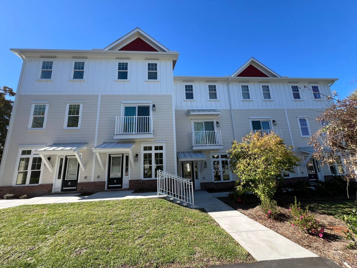 Townhouse for rent at 6612 Wildwood Trail, Myrtle Beach, SC 29572
