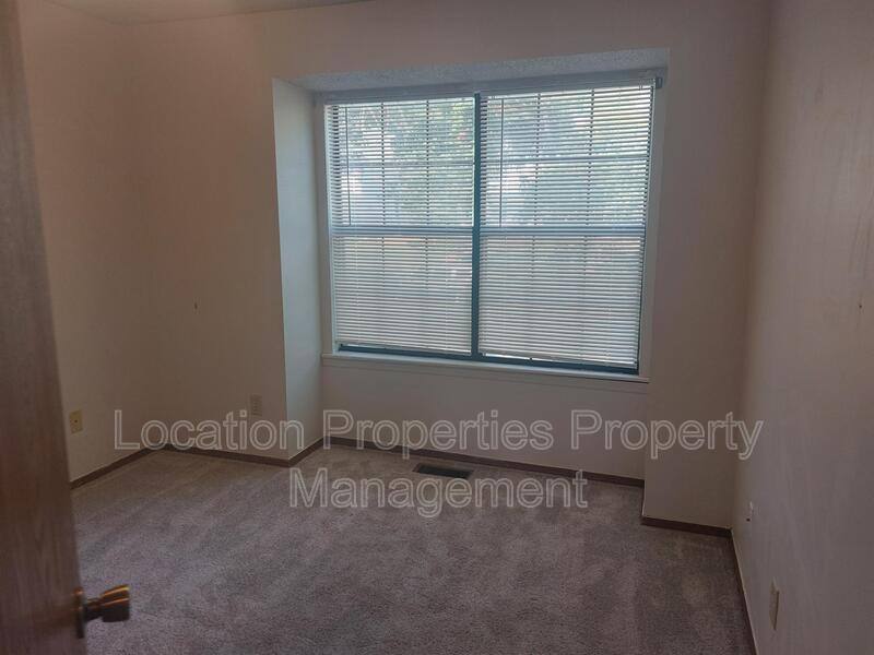 1314 Tennessee St #B, Lawrence, KS 66044 - Apartment for Rent - Image 9