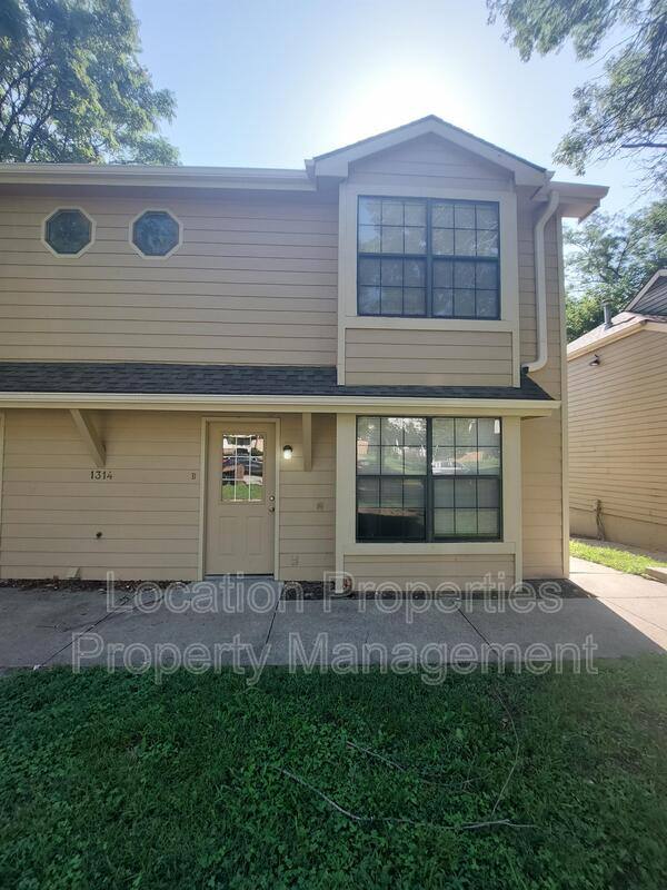 1314 Tennessee St #B, Lawrence, KS 66044 - Apartment for Rent - Image 1