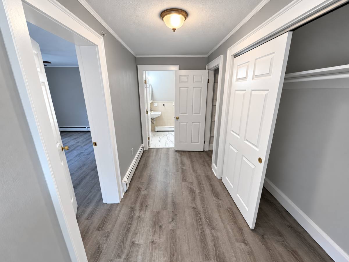23 Bow St, Beverly, MA 01915 - Apartment for Rent - Image 2