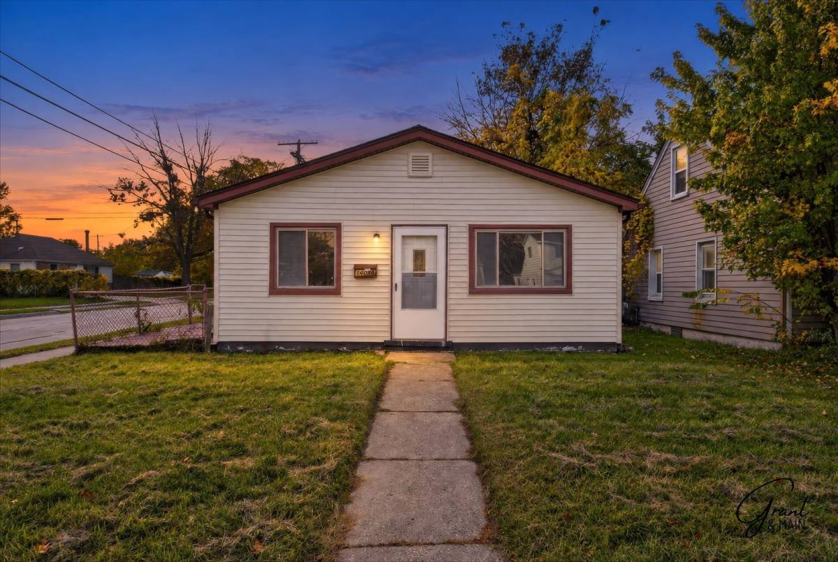 House for rent at 14096 Hendricks, Warren, MI 48089