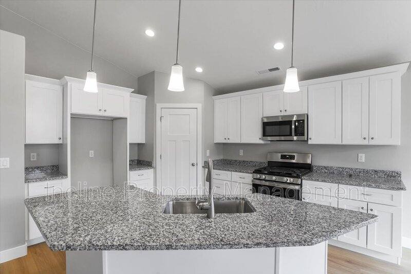 2261 Tonaquint Dr #67, St. George, UT 84770 - House for Rent - Image 8