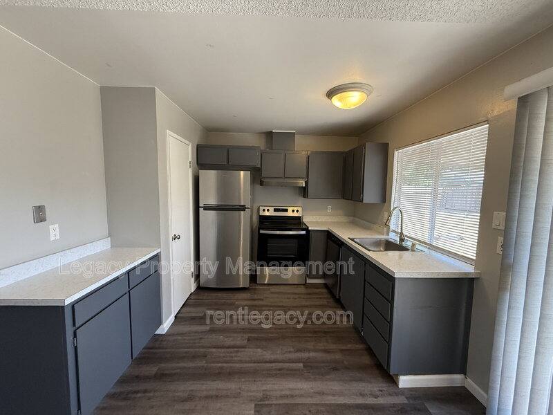 8826 Grayling Way, Sacramento, CA 95826 - House for Rent - Image 8