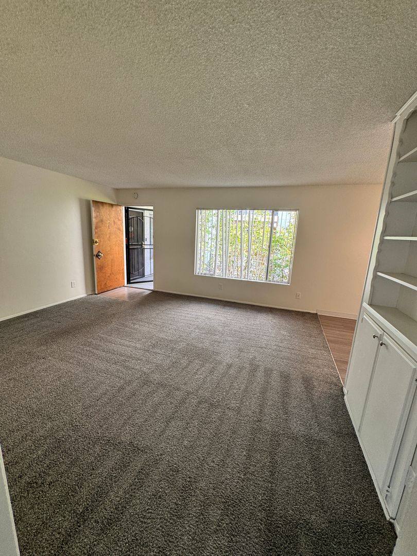 3966 Centre St, San Diego, CA 92103 - Apartment for Rent - Image 3