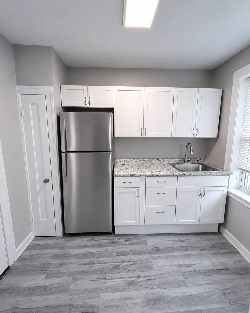 Kenilworth, 1108 Curtiss St, Downers Grove, IL 60515 - Apartment for Rent - Image 2