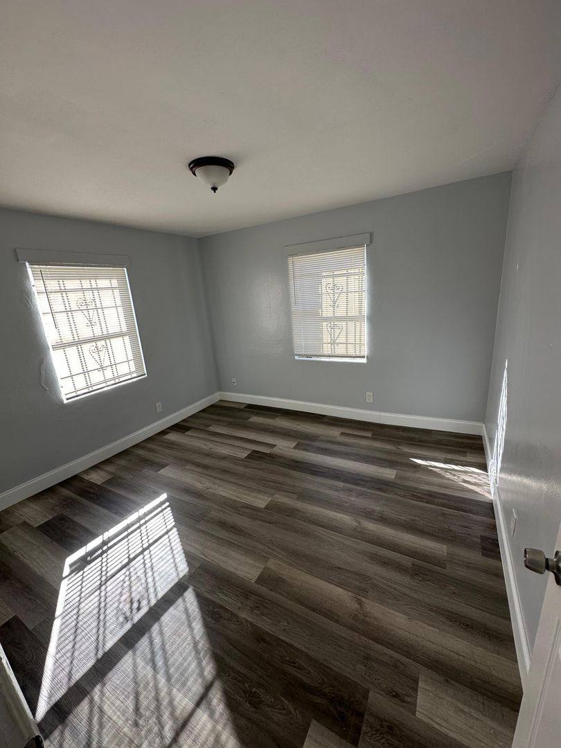 3805 Fairfax St, Jacksonville, FL 32209 - Apartment for Rent - Image 3