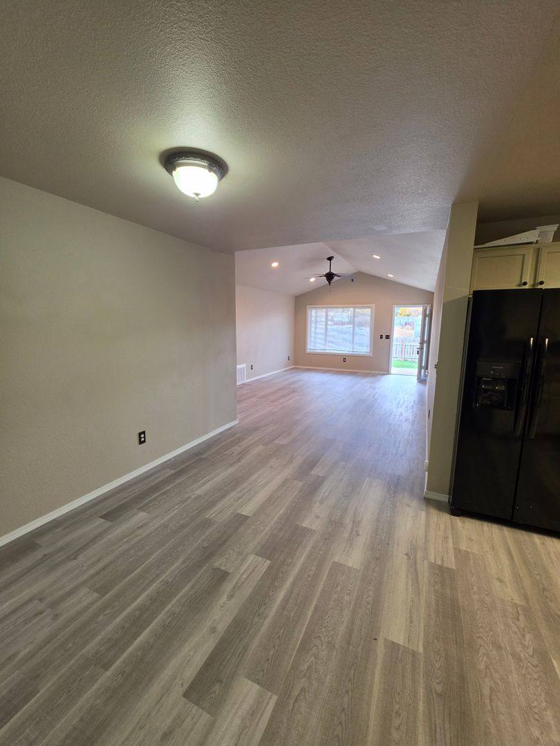 15064 N Anthony St, Rathdrum, ID 83858 - House for Rent - Image 3