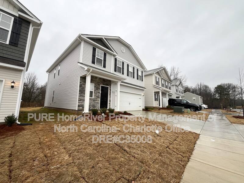 5122 Belstone Lane, Charlotte, NC 28215 - House for Rent - Image 8