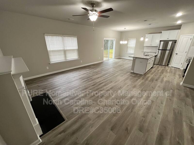 5122 Belstone Lane, Charlotte, NC 28215 - House for Rent - Image 3