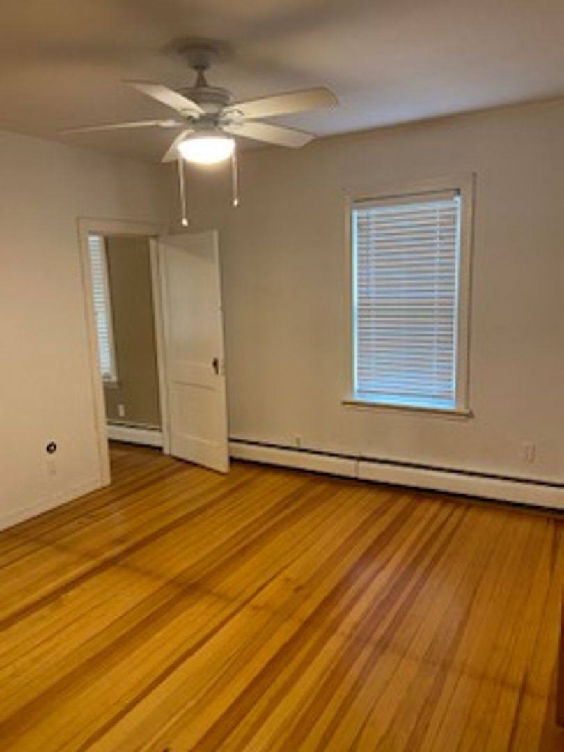 35 August St, Providence, RI 02908 - Apartment for Rent - Image 4