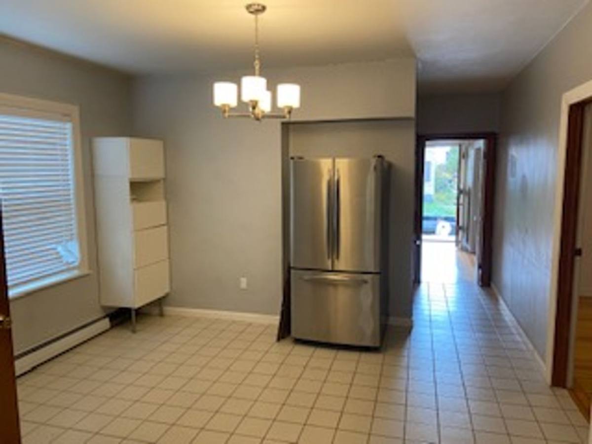 35 August St, Providence, RI 02908 - Apartment for Rent - Image 2