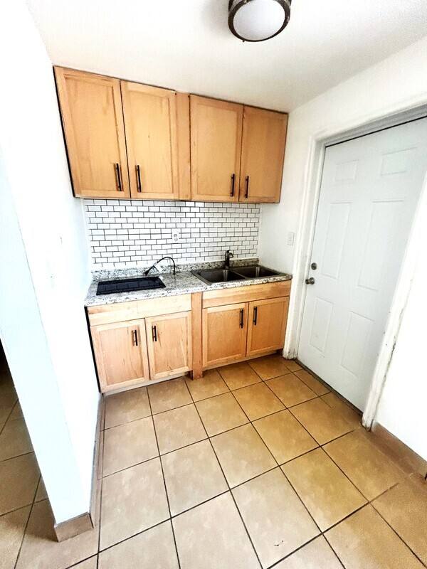 317 E Monument Ave #4, Kissimmee, FL 34744 - Apartment for Rent - Image 3