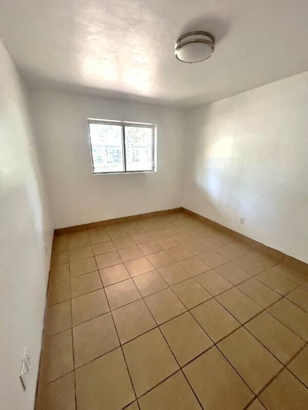 317 E Monument Ave #4, Kissimmee, FL 34744 - Apartment for Rent - Image 4