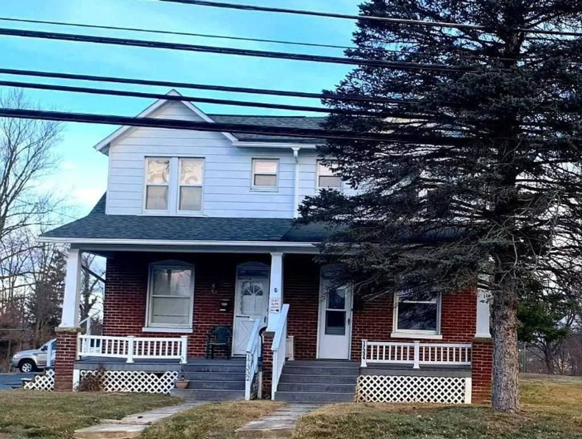 House for rent at 17334 Virginia Ave, Hagerstown, MD 21740