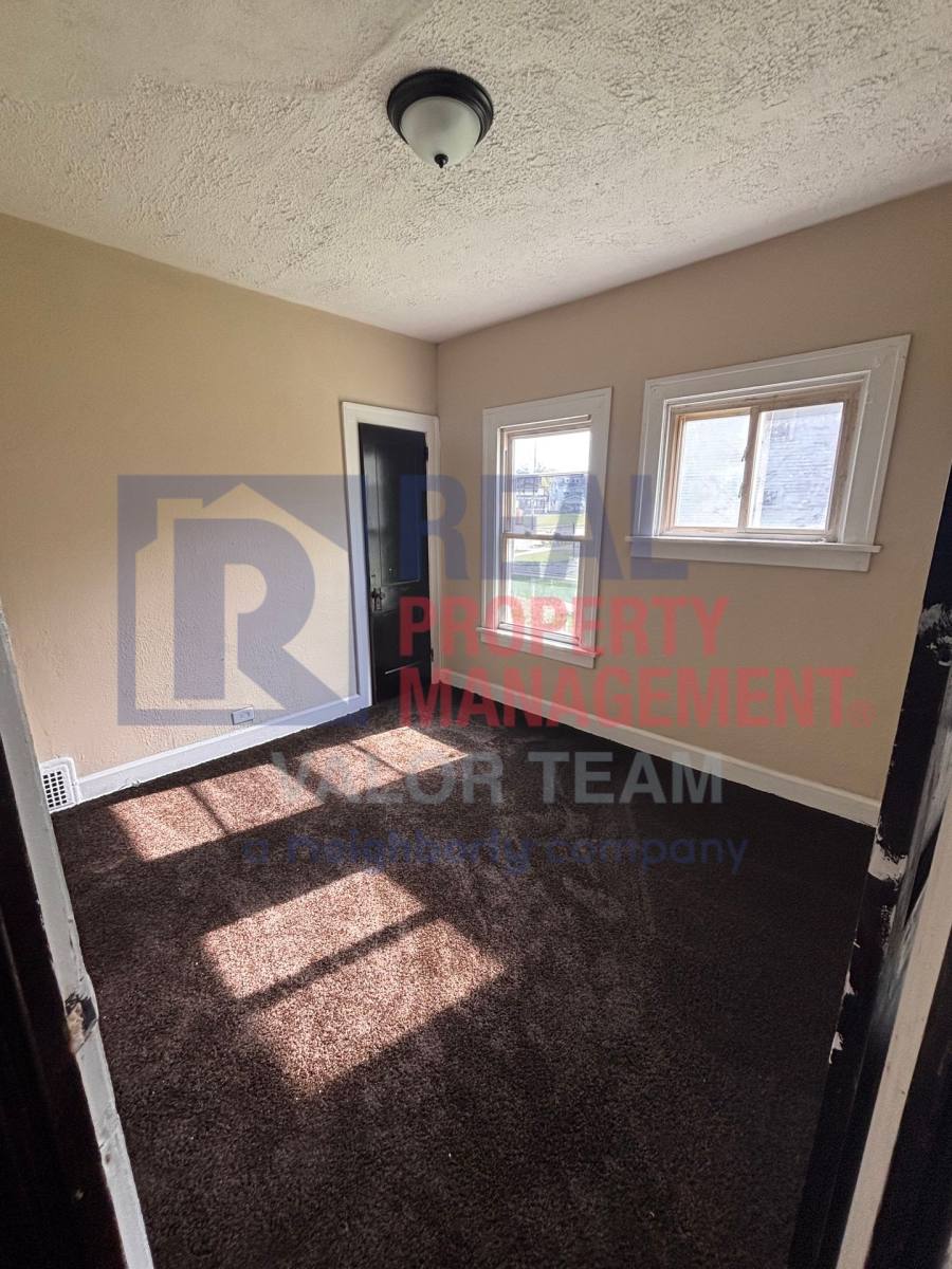 1128 Eddy Rd, Cleveland, OH 44108 - Apartment for Rent - Image 5