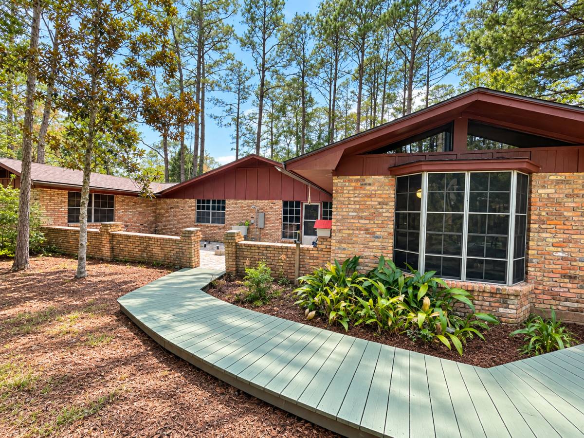 4720 Radio Rd #A, Ocean Springs, MS 39564 - House for Rent - Image 1