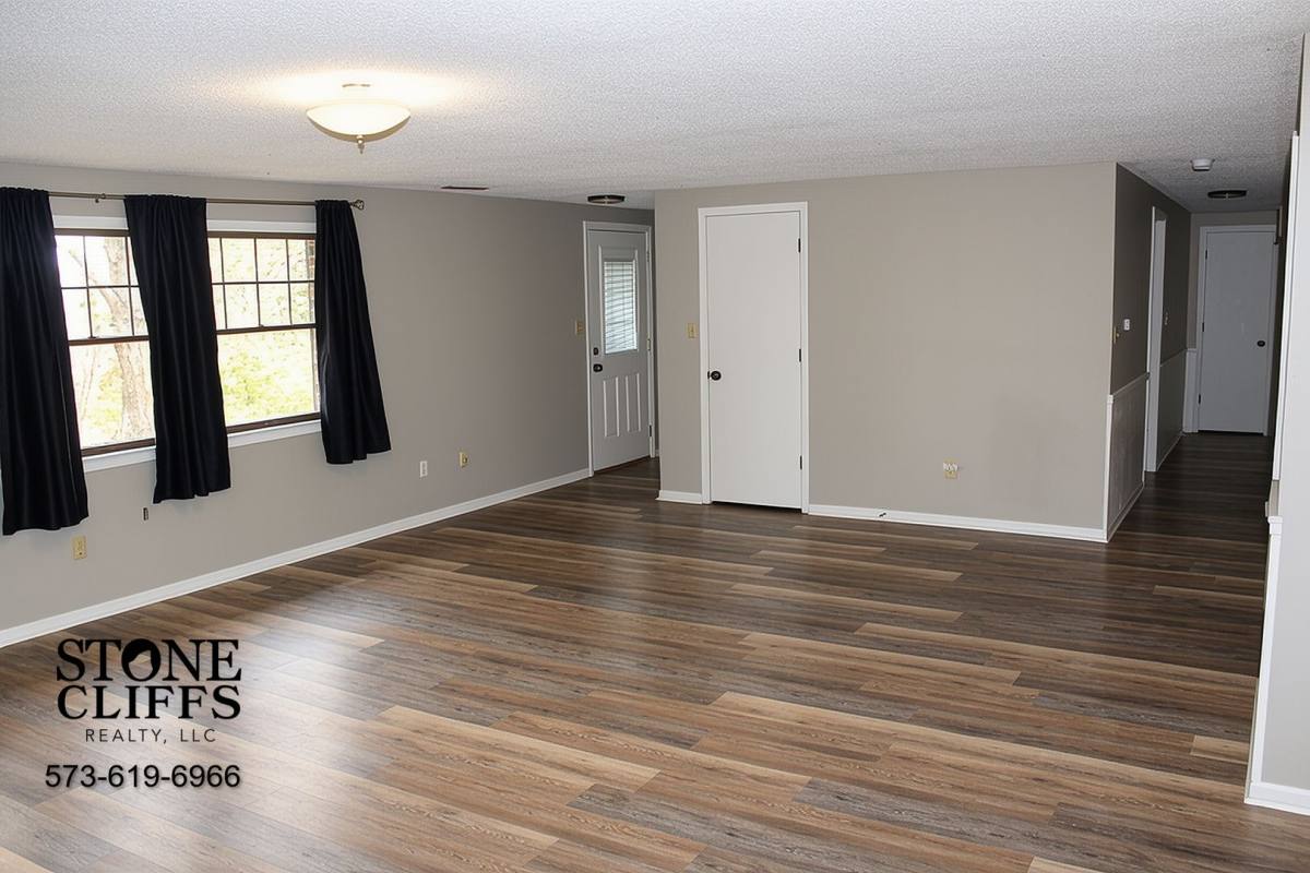 8597 County Rd 134, Fulton, MO 65251 - House for Rent - Image 5