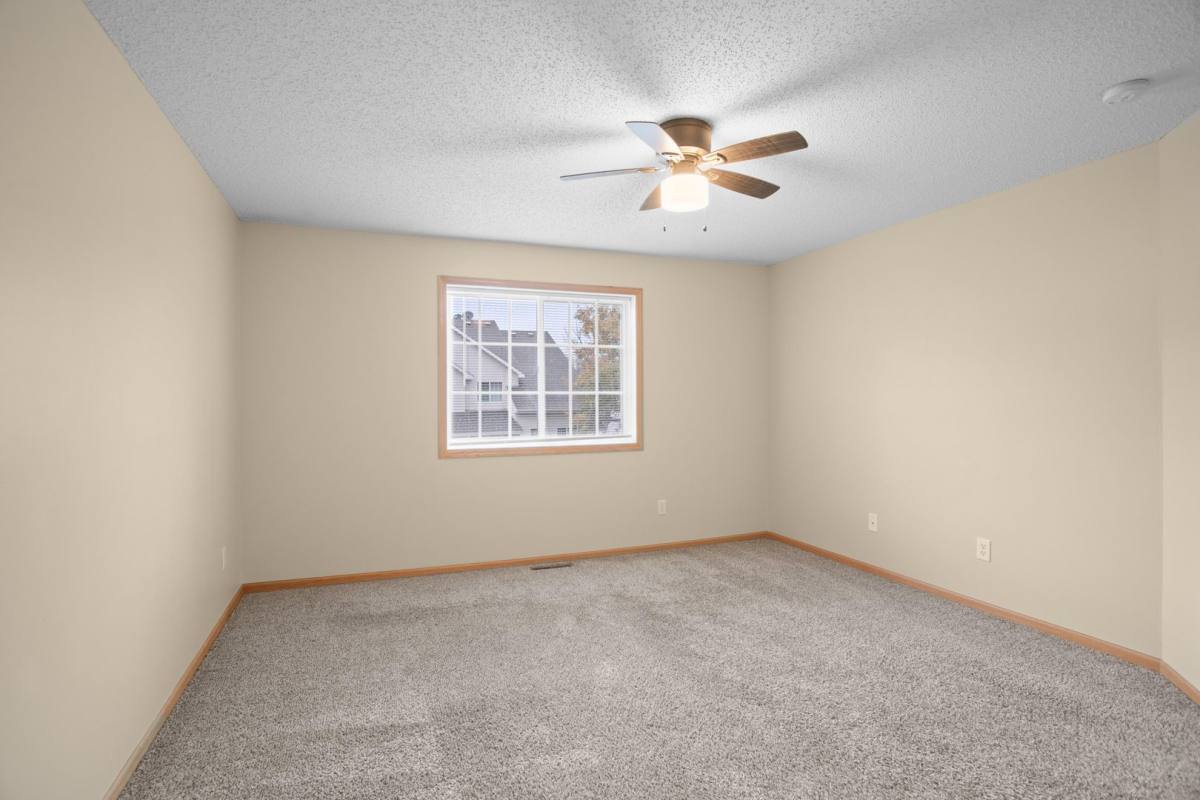 18018 Vance Circle NW, Elk River, MN 55330 - Townhouse for Rent - Image 8