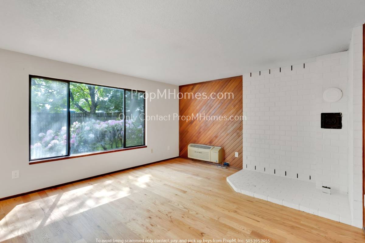 3232 SE 2nd St, Gresham, OR 97080 - Townhouse for Rent - Image 4