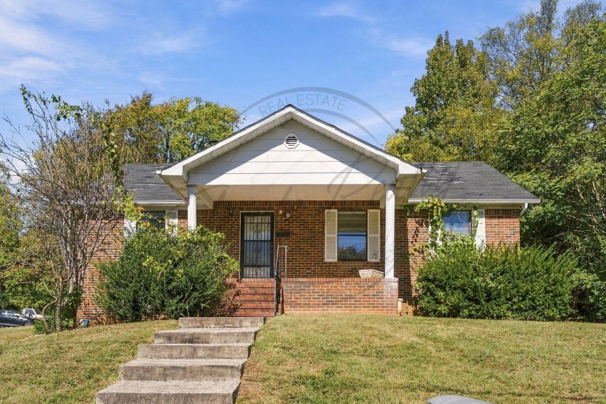 126 E 17th St, Cookeville, TN 38501 - House for Rent - Image 1