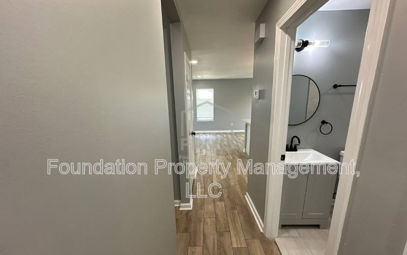 3851 Selden Cove, Memphis, TN 38128 - House for Rent - Image 8